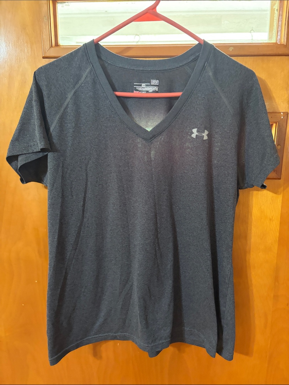 Under Armour Men’s Dark Gray V-Neck Performance Tee